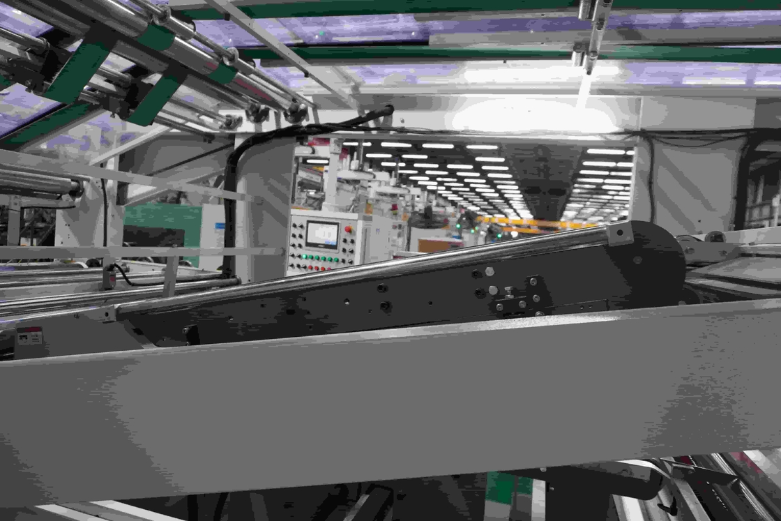 Máy cán màng bìa cứng điều khiển cơ khí, tổng trọng lượng 14000kg, dùng cho giấy đáy dày 180-2000g/m2, cán màng chịu tải nặng